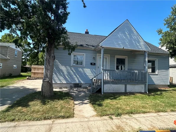 325 Ohio St, Lockport, NY 14094