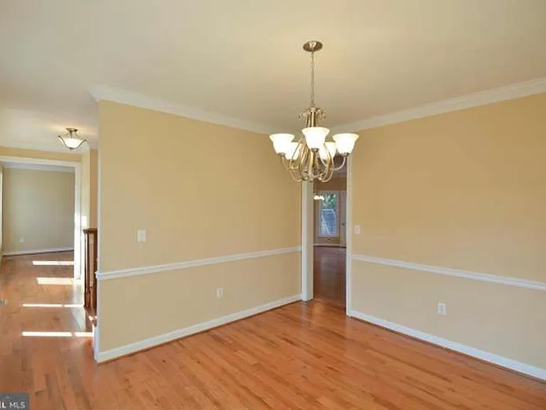 10639 West Dr — Photo 2
