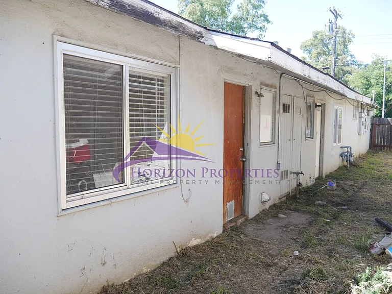 1520-1526 Frienza Ave — Photo 15