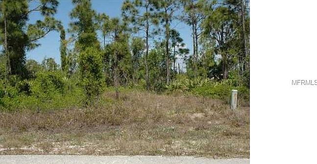 2nd image of 27276 Sandrala Dr
