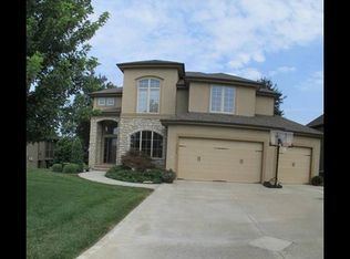 4404 NE Hideaway Hill Cir, Lees Summit, MO 64064