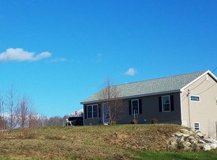 1215 Union Rd, Waldoboro, ME 04572