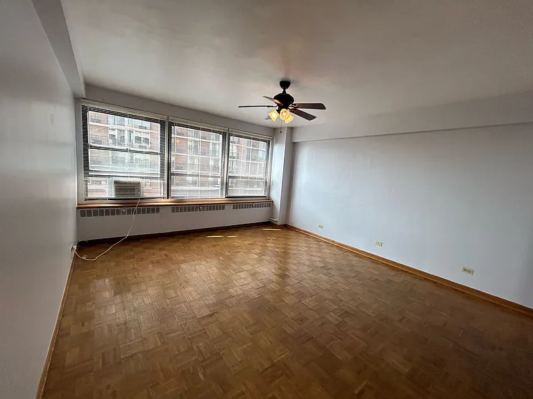 4180 Marine Terrace Apartments — Photo 205