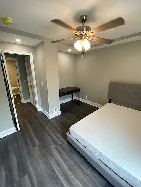 102 Ashworth Pl - Apt 3 — Photo 3
