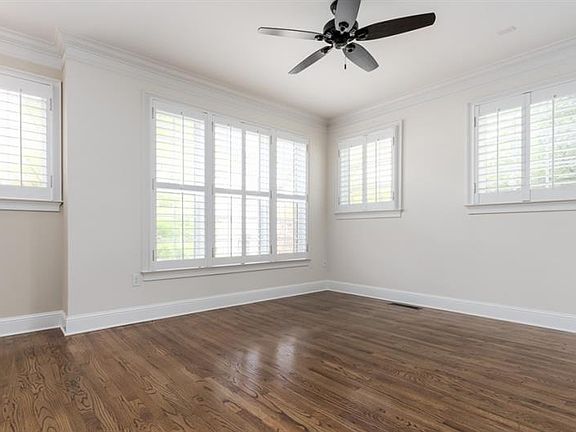 3rd image of 1239 Ashford Creek Park NE #1501