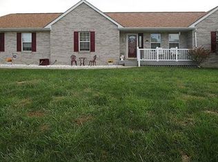 1000 Robert Dr, Maryville, IL 62062