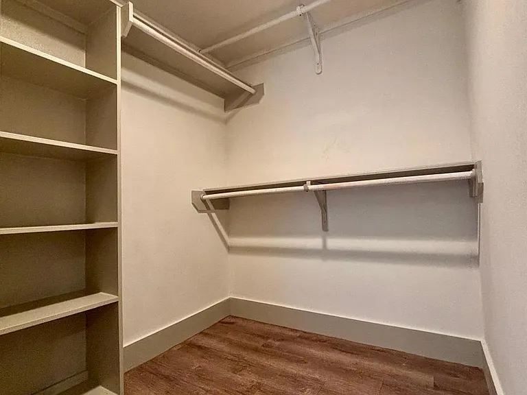 1009 Enid St #B — Photo 8