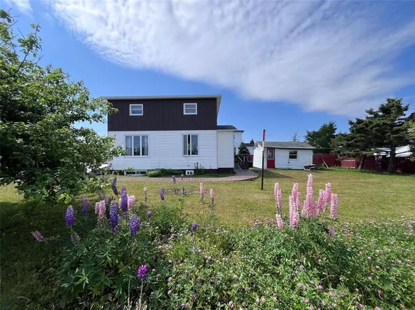 8 Brookfield Road, Fortune, NL A0E1P0