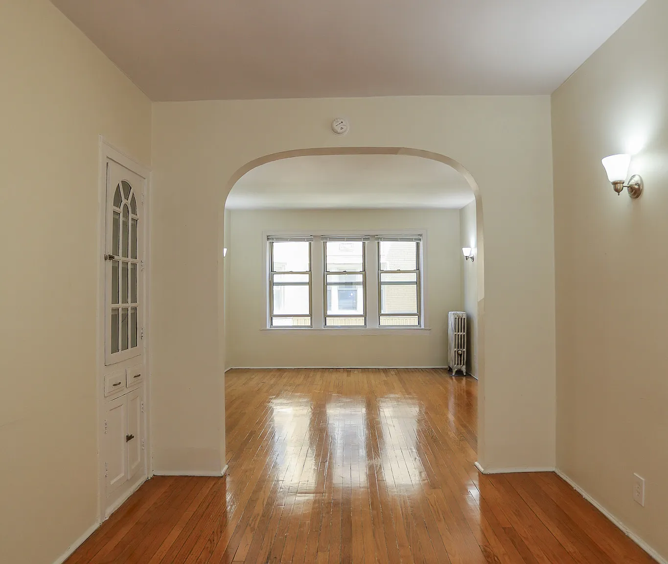 1 bed, 800 sqft, $1,575 — Photo 1
