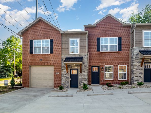 506 Station Ct