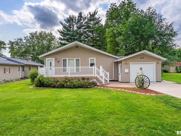 605 SW 5th Ave, Aledo, IL 61231