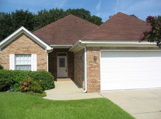 144 Club Dr, Fairhope, AL 36532