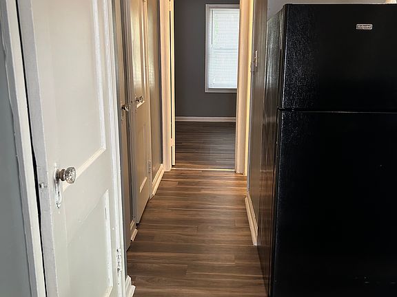 3rd image of 4926 Orion Ave #4928
