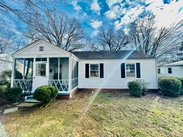2333 W Cornwallis Dr, Greensboro, NC 27408