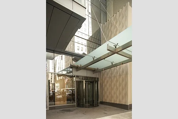 Sold by Stribling | media 5