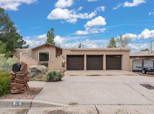609 Mark Dr NE, Albuquerque, NM 87123
