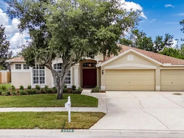 1216 Fox Chapel Dr, Lutz, FL 33549