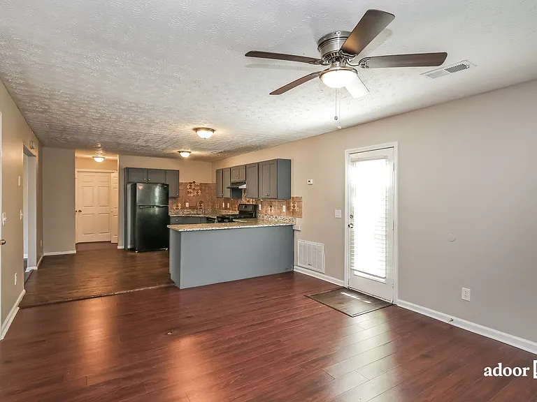 3699 Cameron Hills Pl — Photo 3