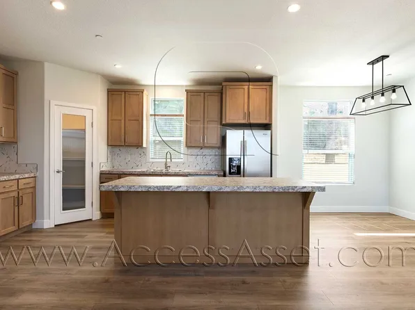 33351 Macy St, Lake Elsinore, CA 92530