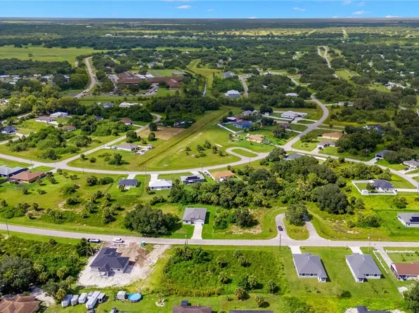 2012 Hercules Rd, Labelle, FL 33935