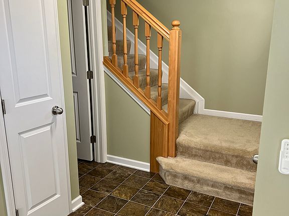 Entry way