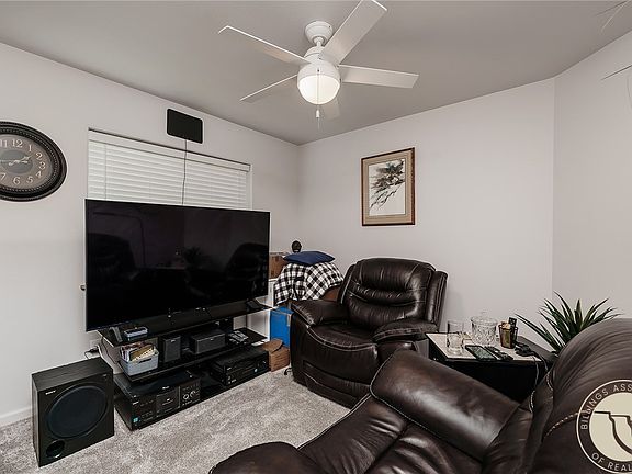 5th image of 3164 New Hope Dr