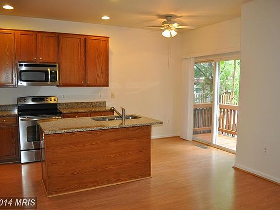 3rd image of 2469 Wheat Meadow Cir
