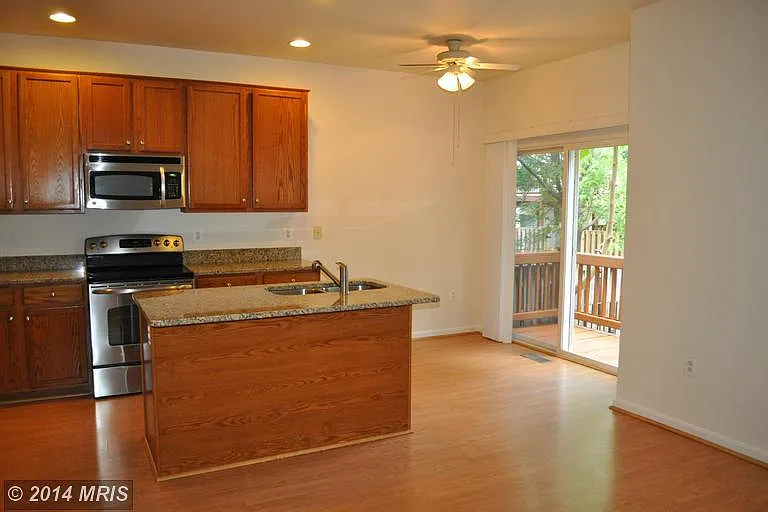 2469 Wheat Meadow Cir — Photo 3