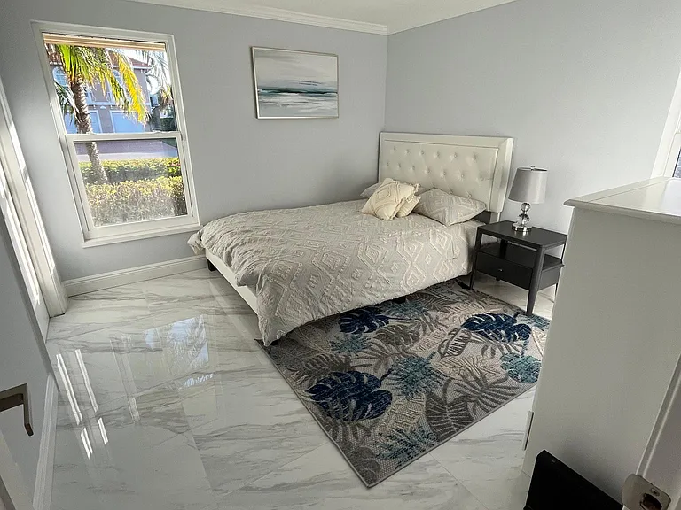 455 Bayside Ave — Photo 41