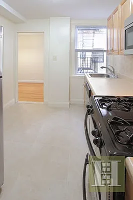 Rented by Halstead Real Estate | media 8