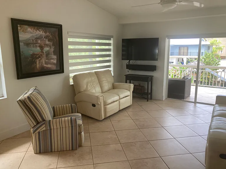 115 Harbor Ln — Photo 35