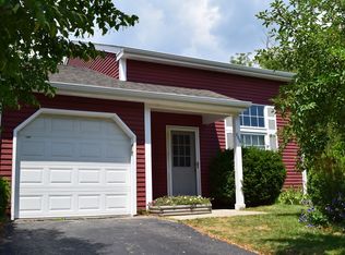 646 Nantucket Way, Island Lake, IL 60042