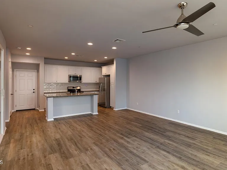 1768 Impatiens Pl — Photo 4