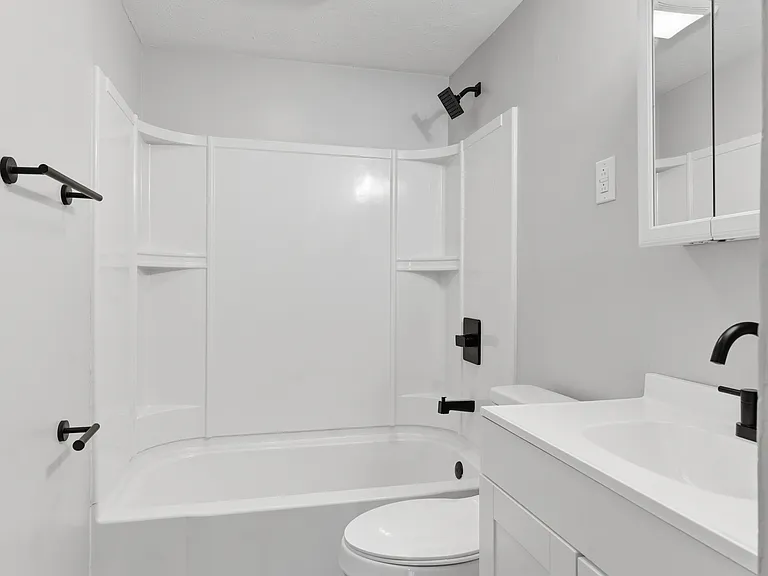 47 Trelign Dr #3 — Photo 6