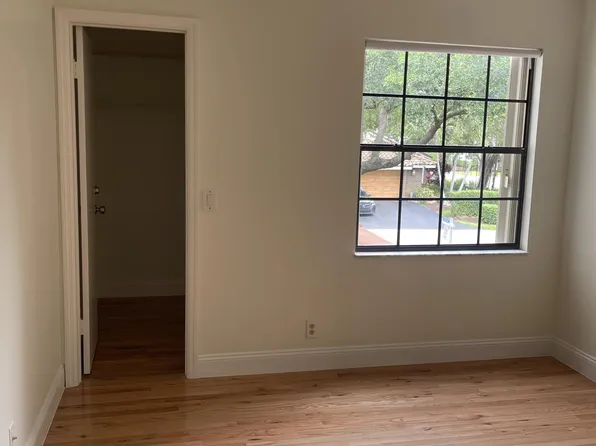 4110 NW 1st Court, Delray Beach, FL 33445