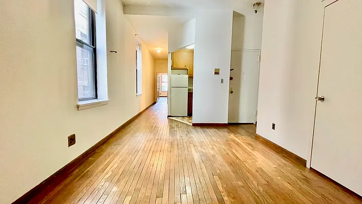 Rented by JK Dansar Corp | media 10