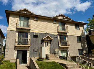 526 S Johnson St #6, Iowa City, IA 52240