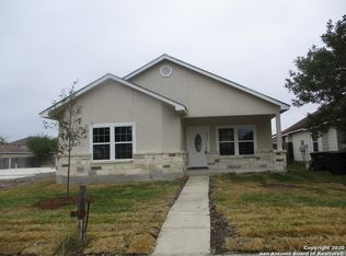 5651 Midcrown Dr, San Antonio, TX 78218
