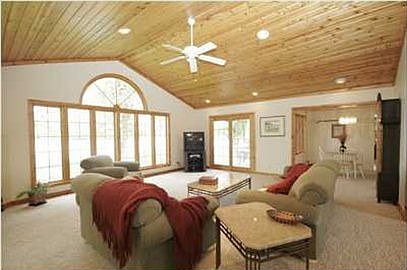 5th image of 8049 Cowan Lake Dr NE