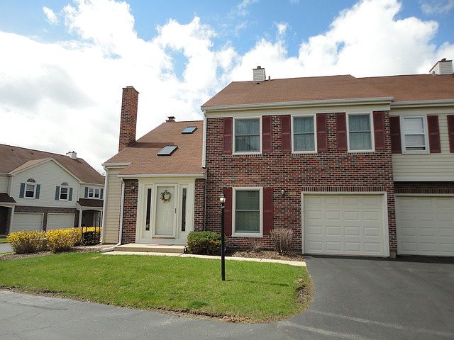 1st image of 5 S Stonington Dr