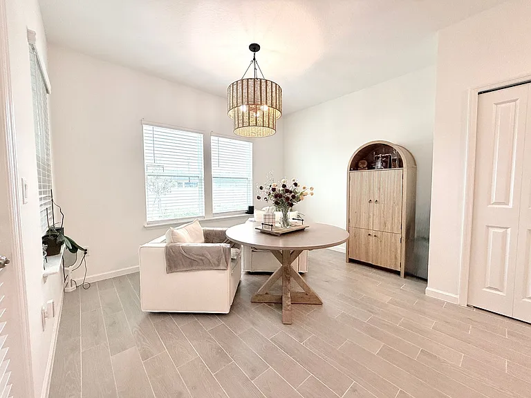 9797 Giada Dr — Photo 13