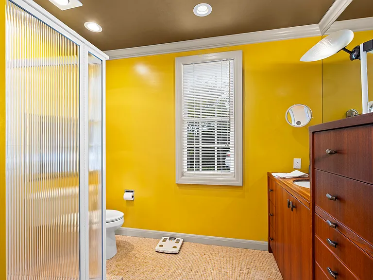 7612 Hillside Dr — Photo 34