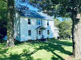 66 Litchfield Rd, Watertown, CT 06795
