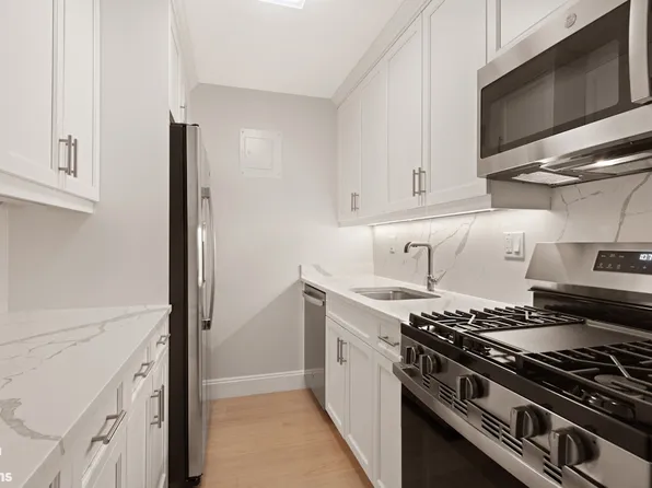 155 West 68th Street image 1 of 4