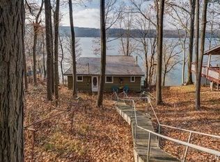 543 Indian Cove Rd, Moravia, NY 13118