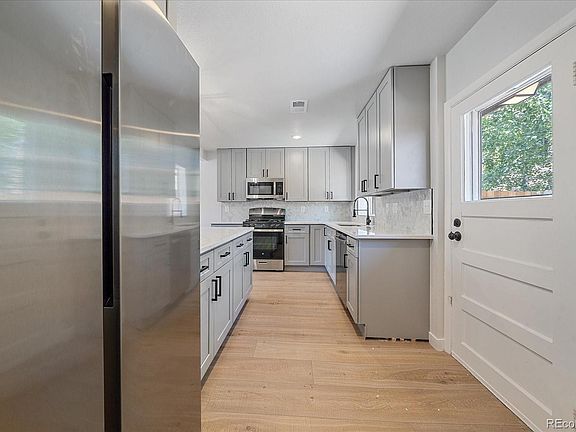 4th image of 3738 N Eliot Street #3