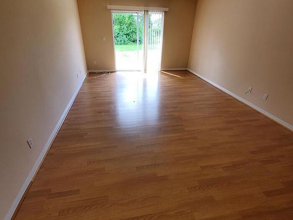 5th image of 2511 Hightower Ave S