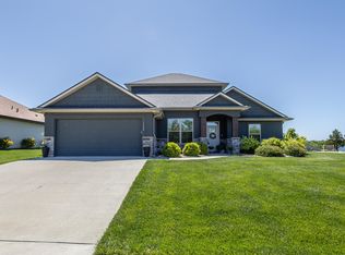 1644 Spring Mountain Dr, Columbia, MO 65201