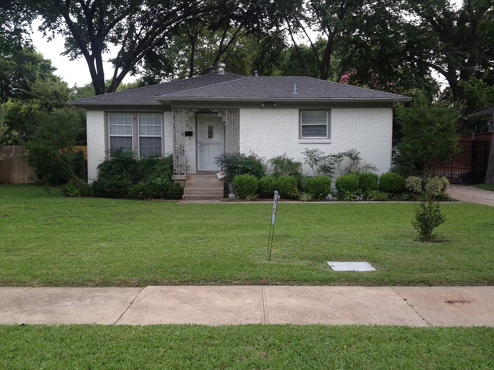 Recently repainted exterior