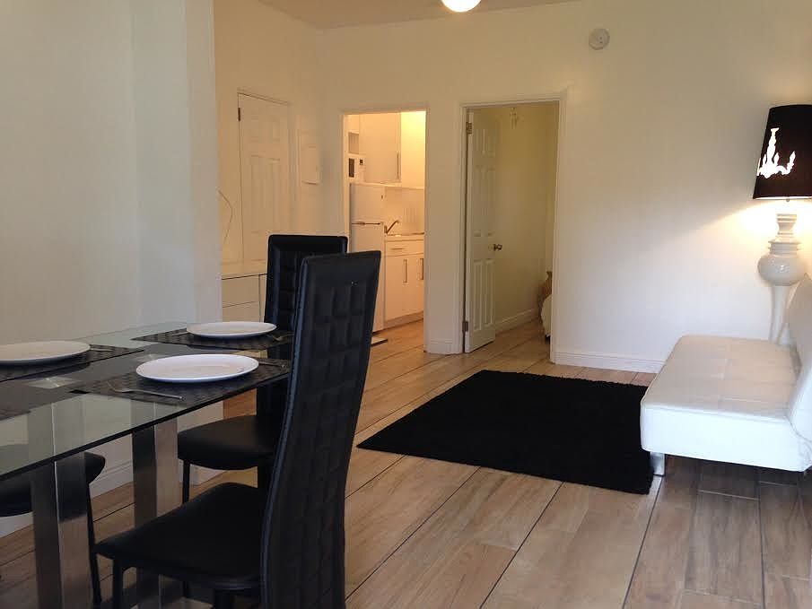 1st image of 710 Lenox Ave #2